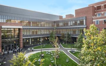 Photograph of a courtyard outside the Harvard Kennedy School